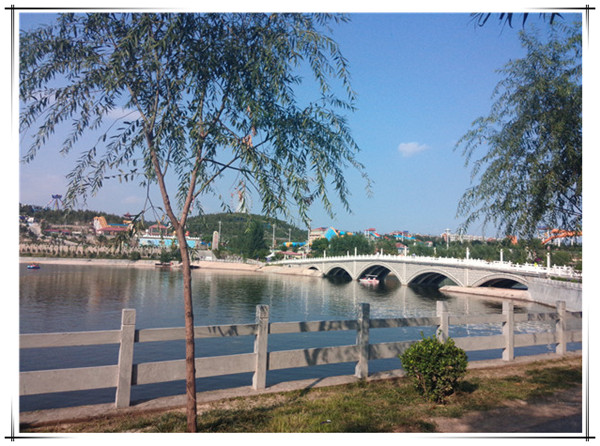 五龍山響水河水上樂園