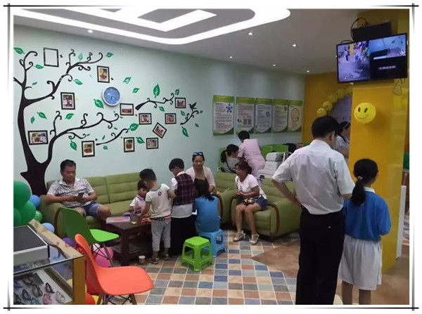 易視界實驗小學店