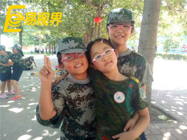 和小伙伴們相親相愛