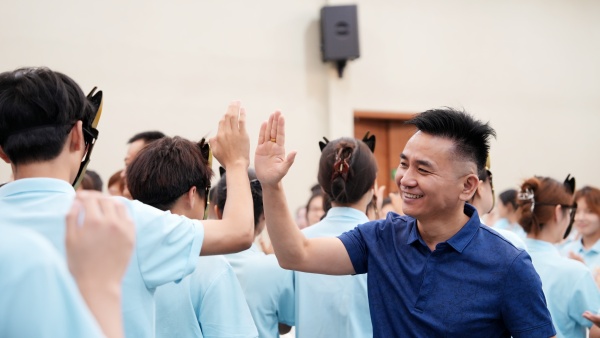 易視界2025年7月嘉獎會暨8月啟動大會精彩瞬間